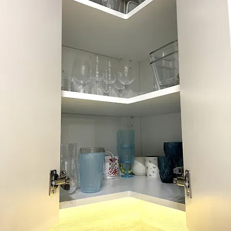 Apartment Domaniewska Warsaw