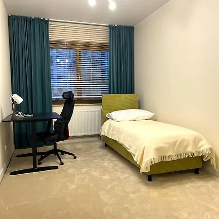 Apartment Domaniewska *